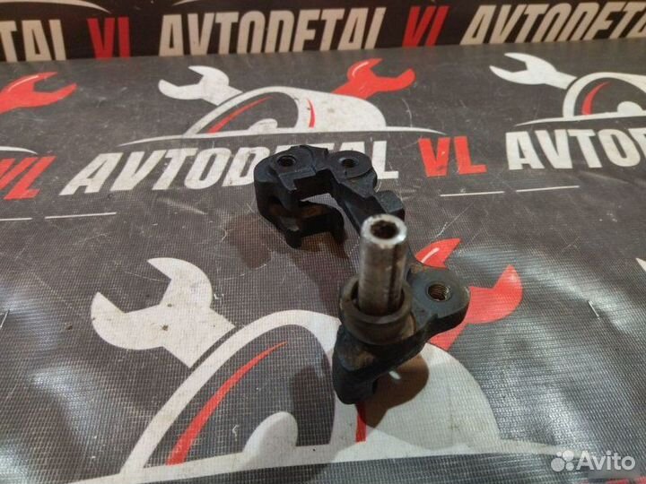 Скоба суппорта задняя Byd F-3R хэтчбек 2005-2014