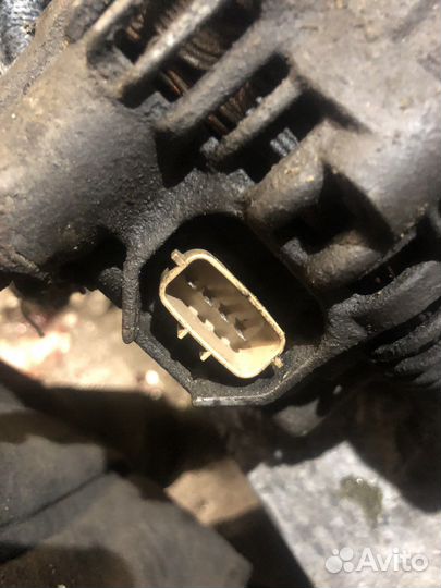 Генератор Mitsubishi Outlander XL