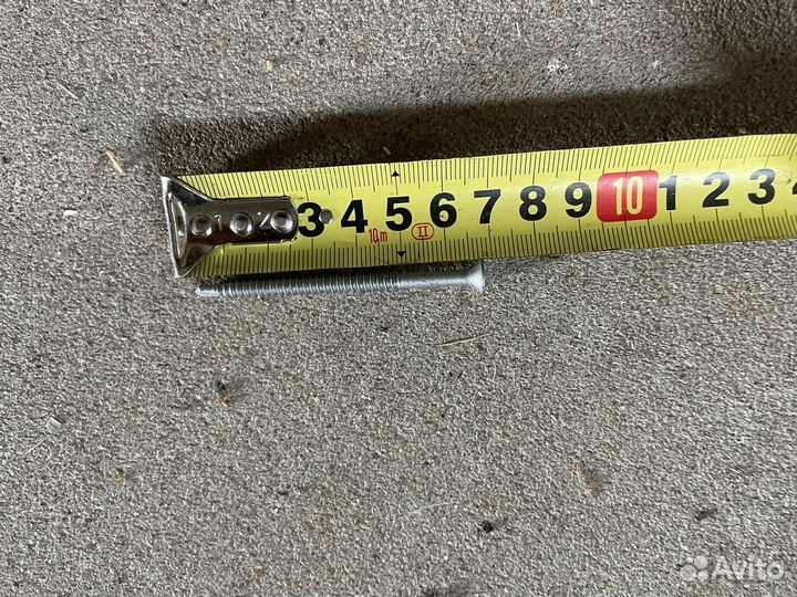 Саморезы, уголки, водостоки и др