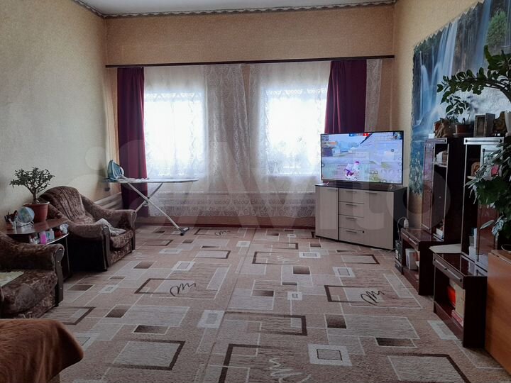 2-к. квартира, 81 м², 1/1 эт.