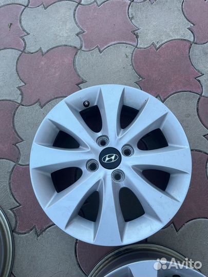 Диски на hyundai solaris r 15