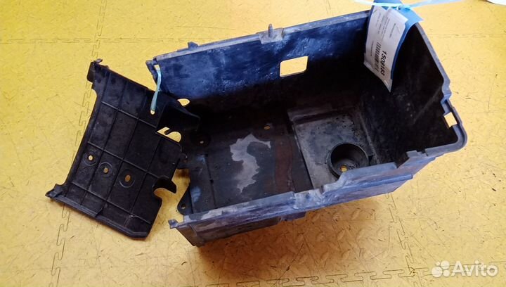 Крепление акб (корпус, крышка, подставка) 3 (BK)