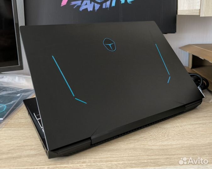 Игровой ноутбук RTX 3050 / i5-11400H