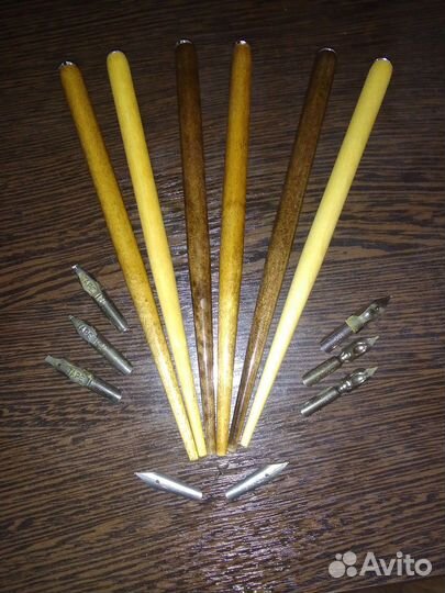 Держатели для перьев и перья: набор для творчества