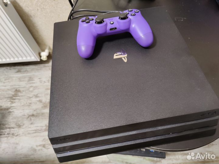 Sony PS4 Pro 1tb