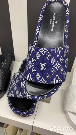 Шлепанцы LV