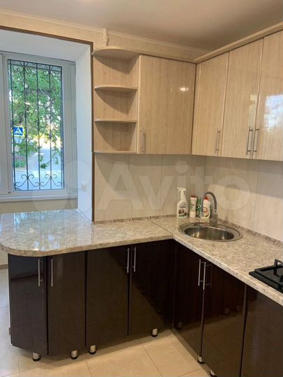 2-к. квартира, 65 м², 1/5 эт.