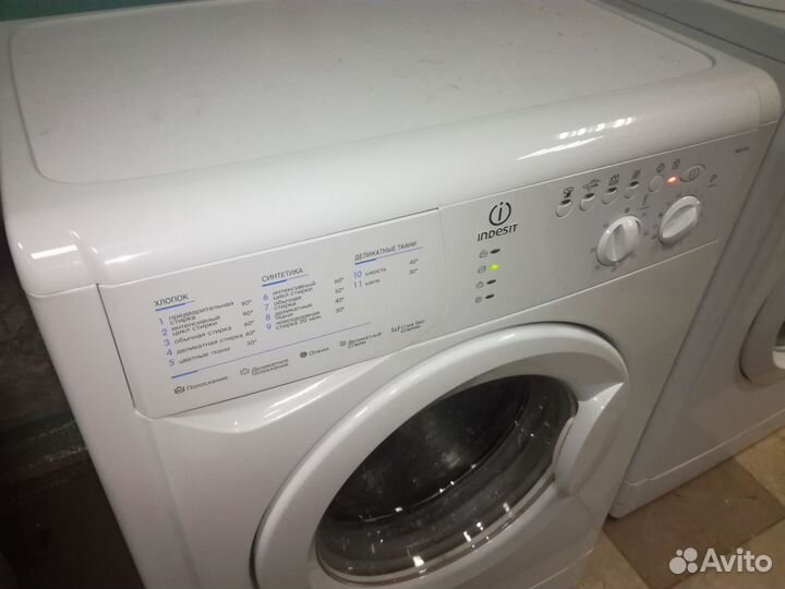 Стиральная машина indesit 5кг