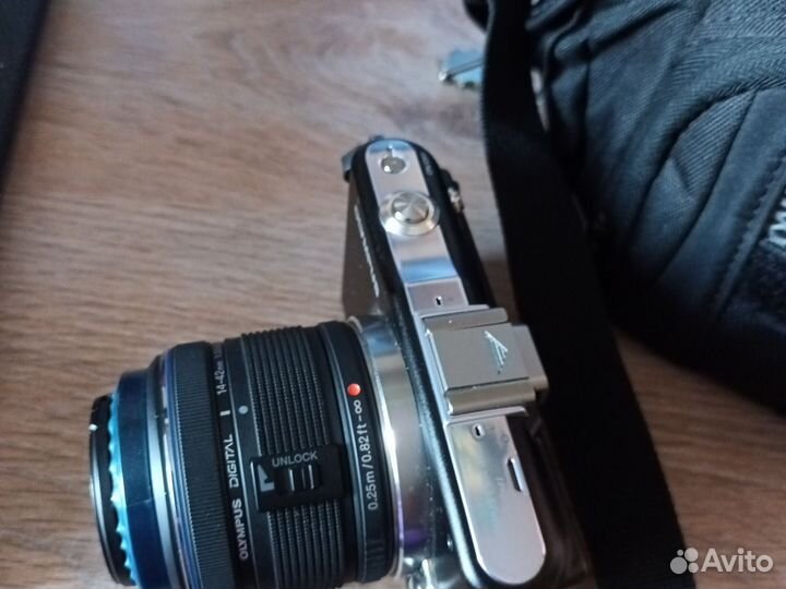 Компактный фотоаппарат olympus