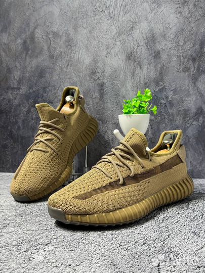 Кроссовок adidas yeezy boost 350