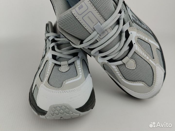 Кроссовки мужские New balance 1906r silver