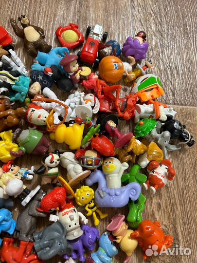 Игрушки из киндера пакетом