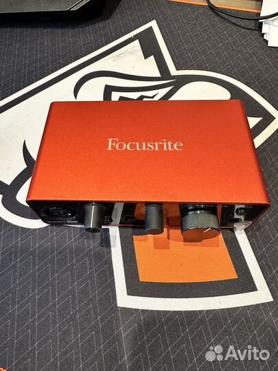 Звуковая карта focusrite scarlett solo 3rd gen