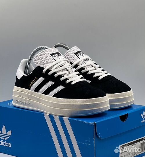 Adidas gazlle bold wmns core black white