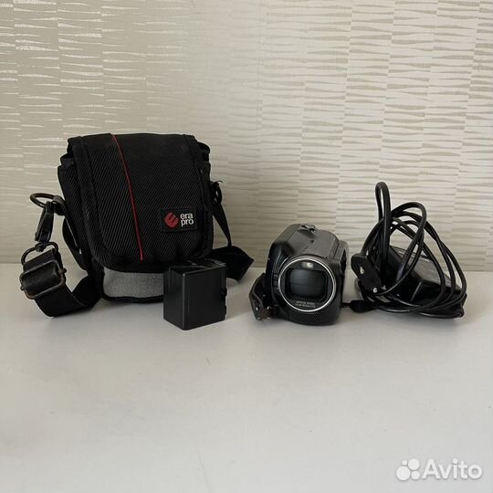 Видеокамера Panasonic hdc-hs80