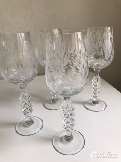 Бокалы хрустальные