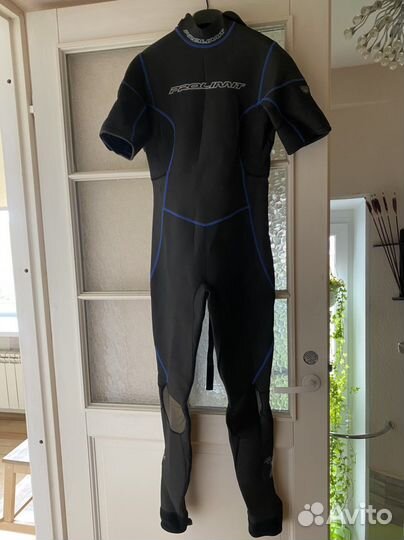 Гидрокостюм женский м