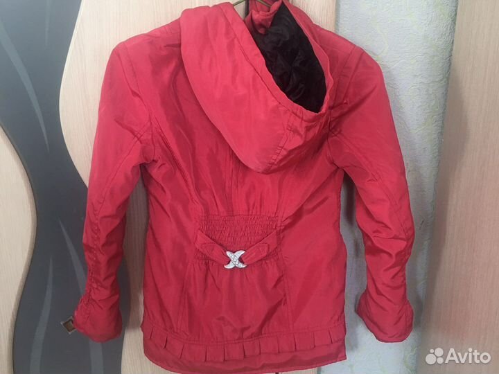 Ветровка для девочки