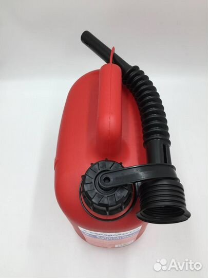 Канистра для бензина 5л. пластиковая