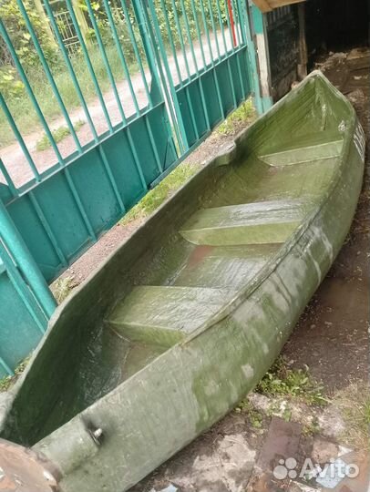 Лодка каноэ