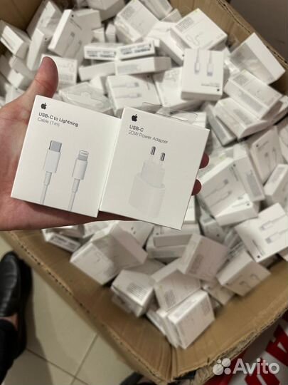 Оригинальный блок и шнур для iPhone