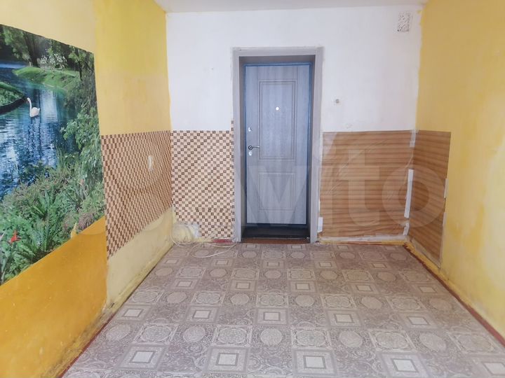 Комната 11,9 м² в 4-к., 3/9 эт.