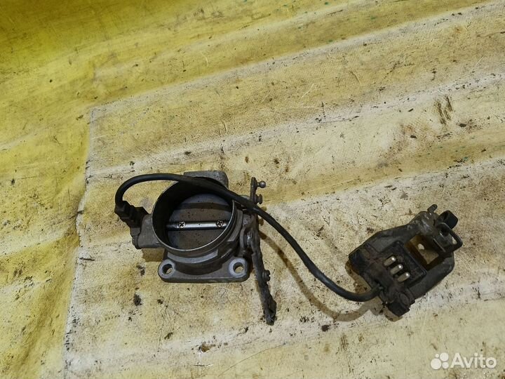 Дроссельная заслонка Mercedes Benz W124 1984-1995