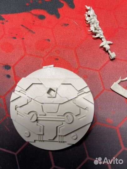 Warhammer Император Человечества миниатюра