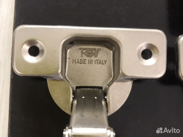 Фурнитура мебельная