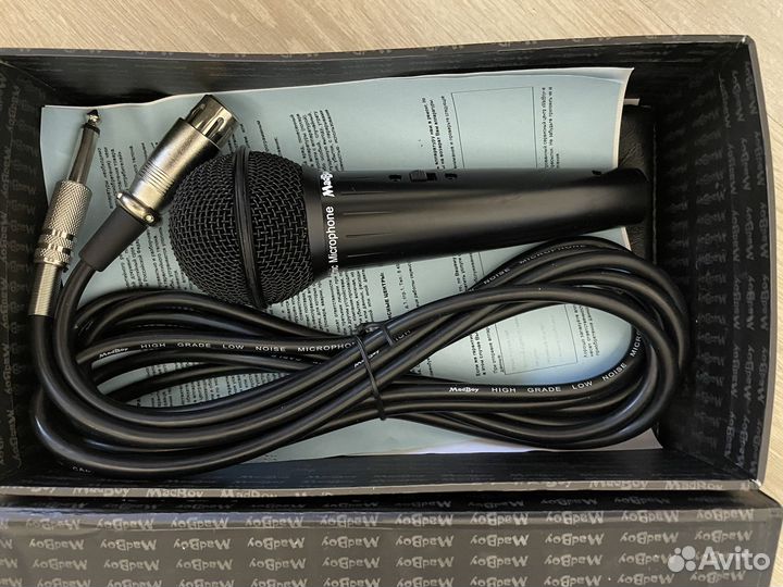 Микрофон для караоке проводной