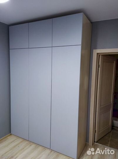 Шкаф стенка