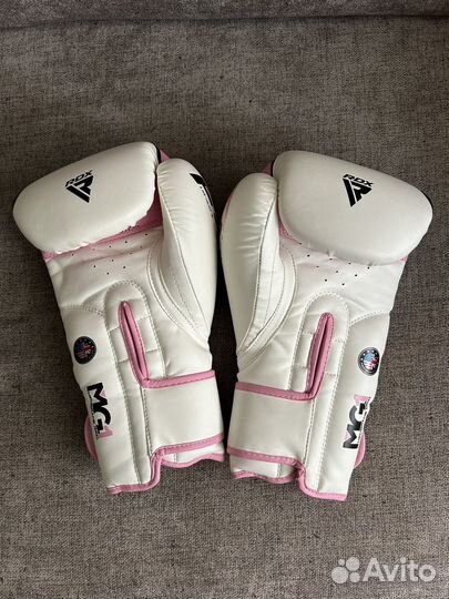 Боксерские перчатки 12 oz RDX