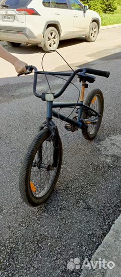 Трюковой велосипед BMX