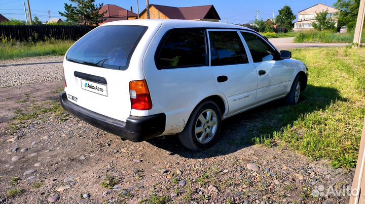 Toyota Corolla 1.6 AT, 1998, 273 000 км