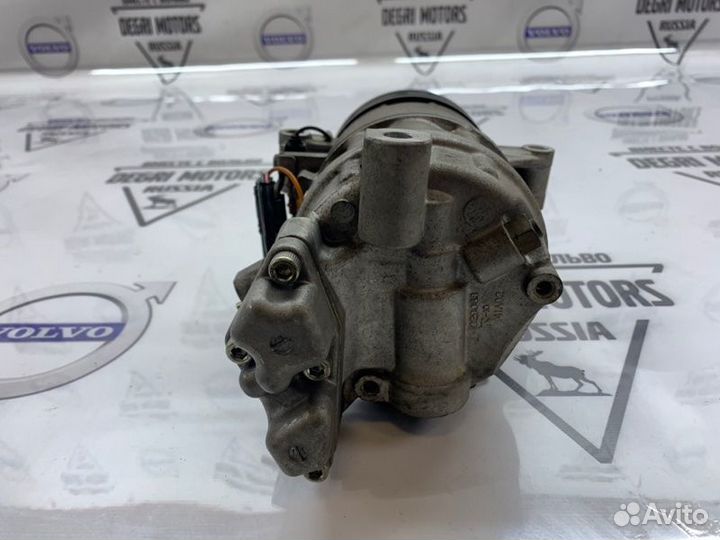 Компрессор кондиционера BMW оригинал 1' E81 3' E90