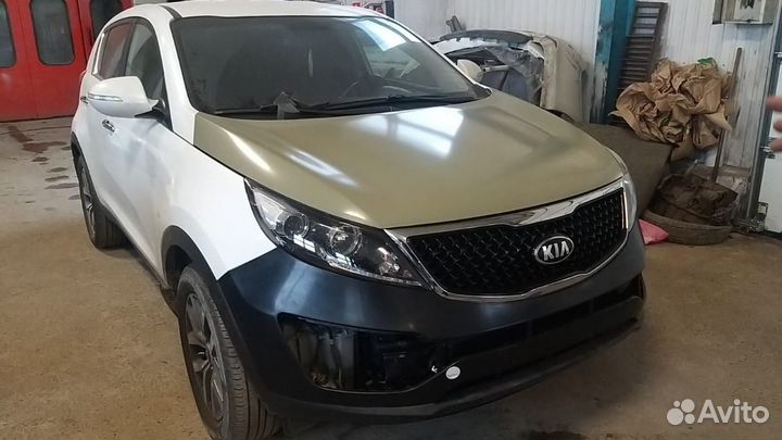 Бампер передний Kia Sportage 2010