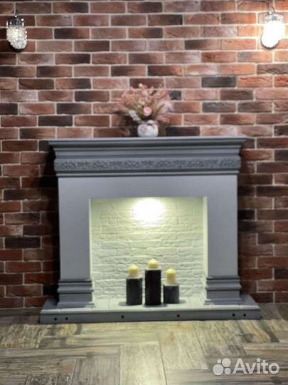 Декоративный камин с подсветкой