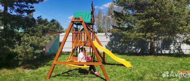 Детская площадка с установкой