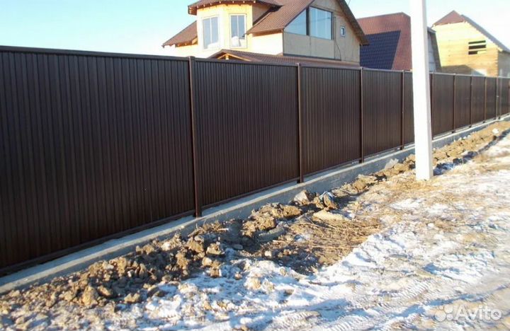 Забор из профнастила быстро