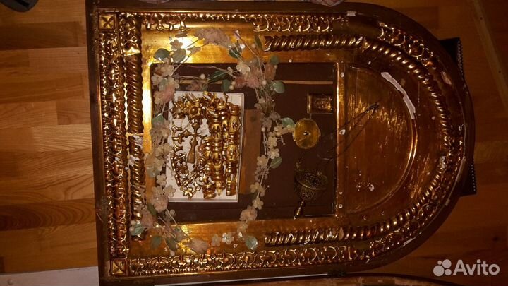 Редкий старинный киот с лампадой конца 19 века