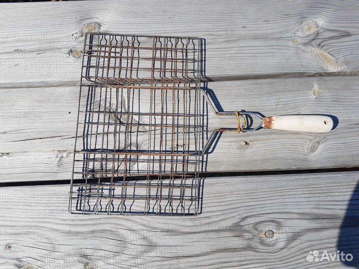 Решетка гриль нерж. 100р,мангал 100р,Уголь дре