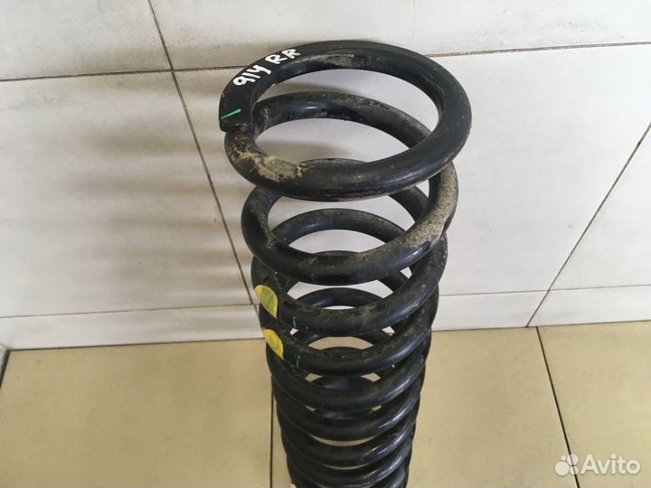 Пружина задняя Fortuner 2015
