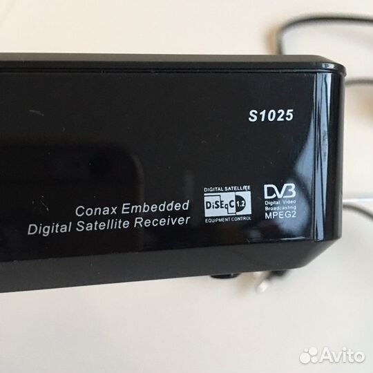 Цифровой спутниковый приемник GIone S1025