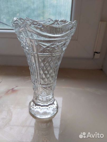 Аккуратная вазочка