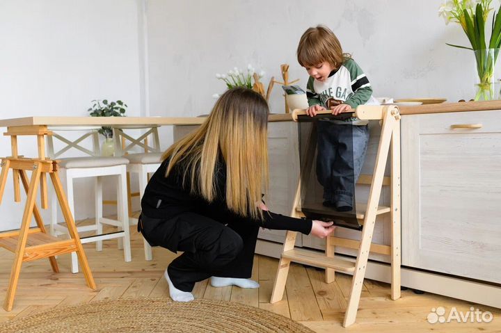 Башня маленького помощника складная