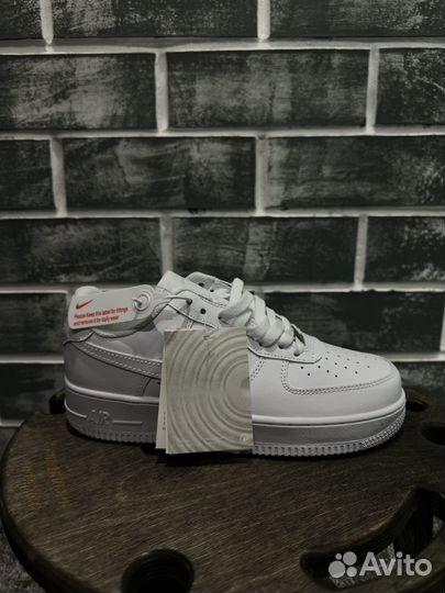 Кроссовки nike air force 1