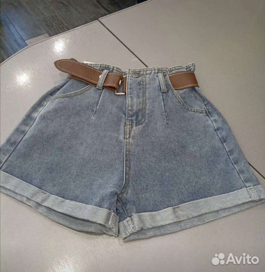 Джинсовые шорты