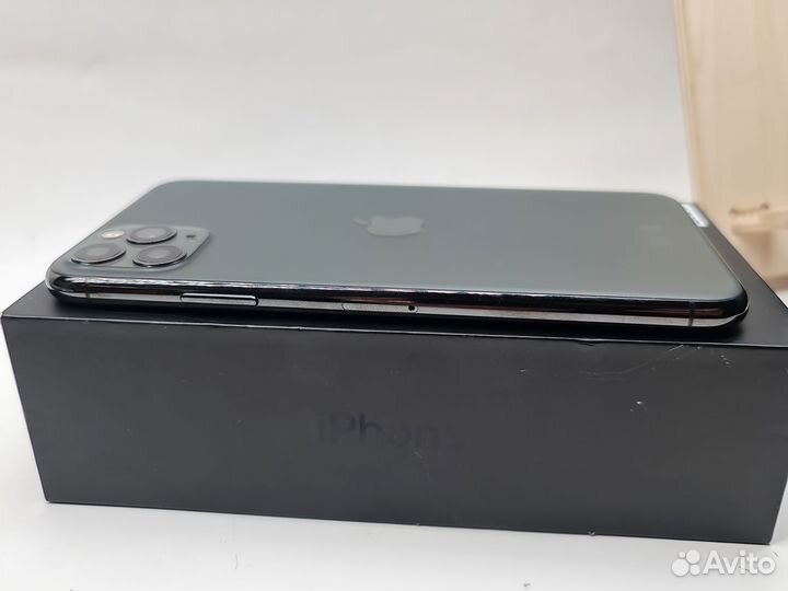 iPhone 11 Pro Max, 64 ГБ