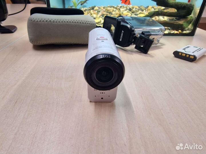 Sony fdr-x3000 + 64гб + акб + бокс