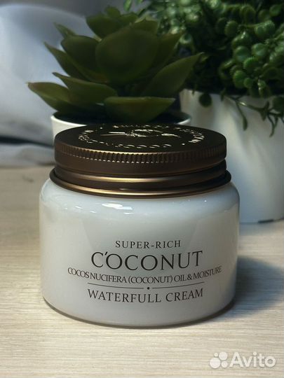 Новый крем для лица super-rich coconut
